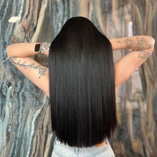 Jaký je první krok k vysněným vlasům? 🤔 Před samotným prodloužením nabízíme konzultaci ZDARMA♥️ Objednejte se na...