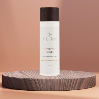 Novinka na našem E-shopu🤩 ⚜️KERATINOVÝ BALZÁM⚜️ Balzám podporuje přirozený lesk vlasů a pomáhá snižovat statickou...